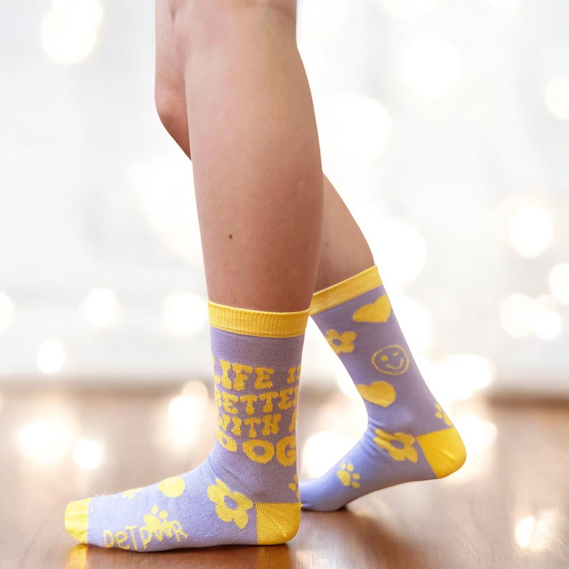 Calze con ricamo LIFE IS BETTER WITHA DOG