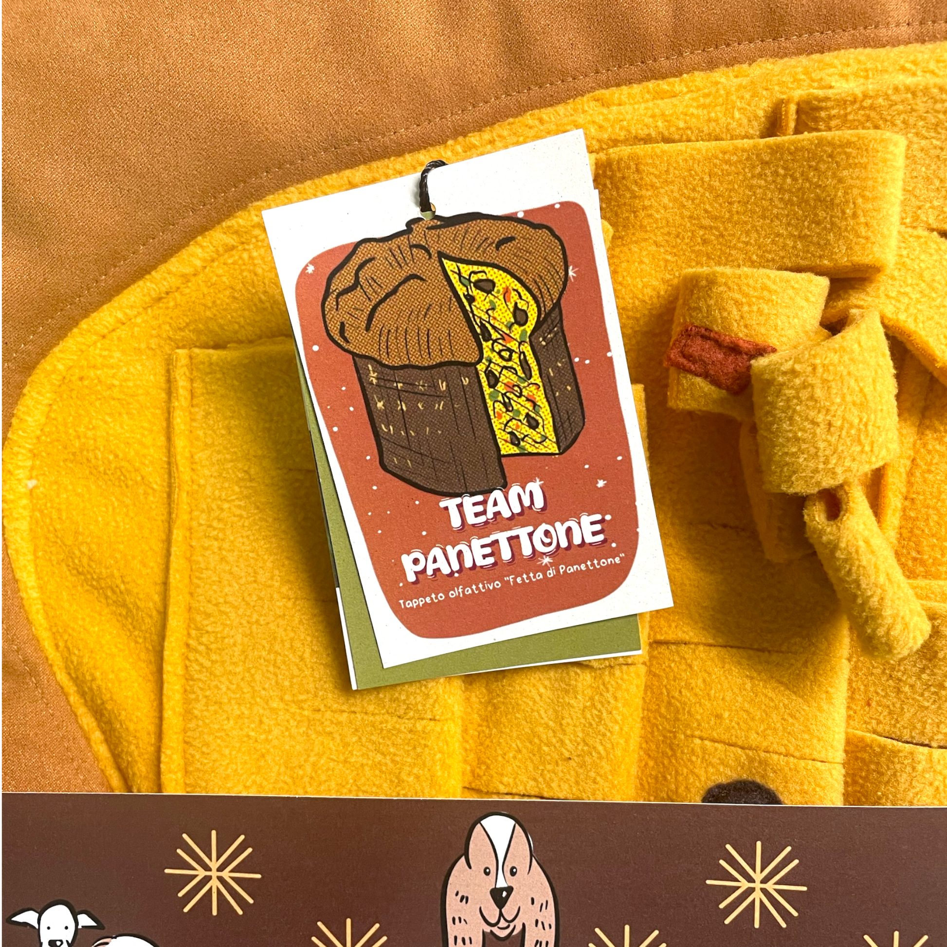 Gioco olfattivo per cani a forma di fetta di panettone