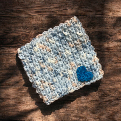 Scaldacollo in lana handmade per cani protezione freddo e vento - Buff Dog Is Good bianco azzurro con cuore blu