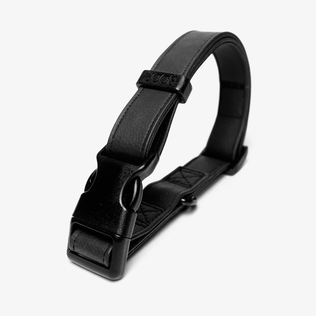 Collare in silicone colore nero per cani – impermeabile, ipoallergenico, Made in Italy | Boop The Snoot