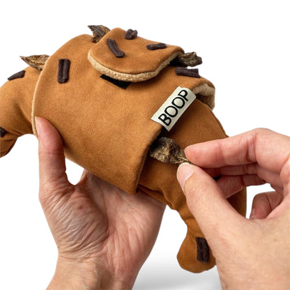 Inserimento premietti Cornetto Brioche Olfattivo per cani – gioco artigianale in tessuto, difficoltà regolabile, Made in Italy | Boop The Snoot