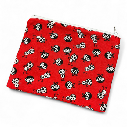 Pochette artigianale a tema cane Stile A fatta a mano a Milano - Lussianinda